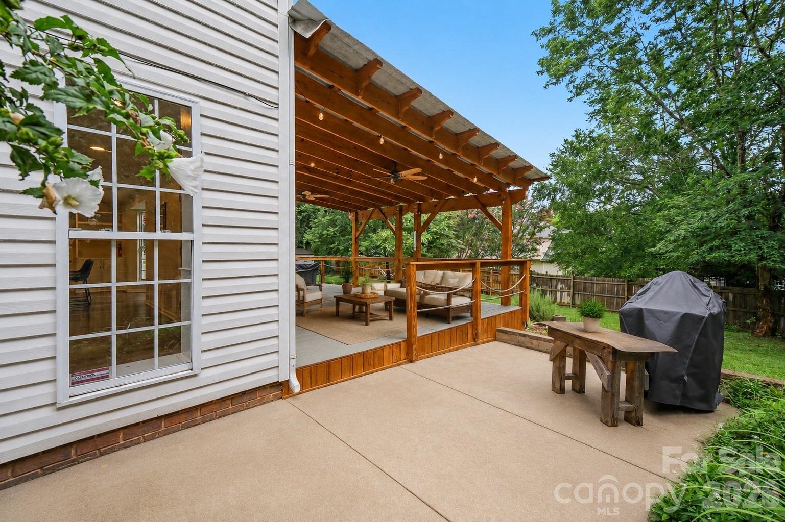 14907 Rocky Trace Way — Charlotte