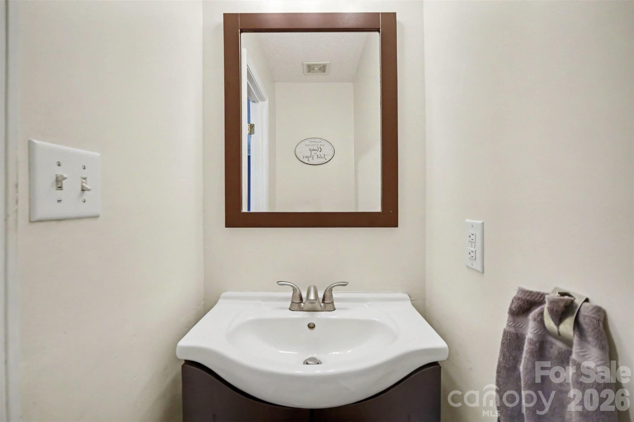 14907 Rocky Trace Way — Charlotte