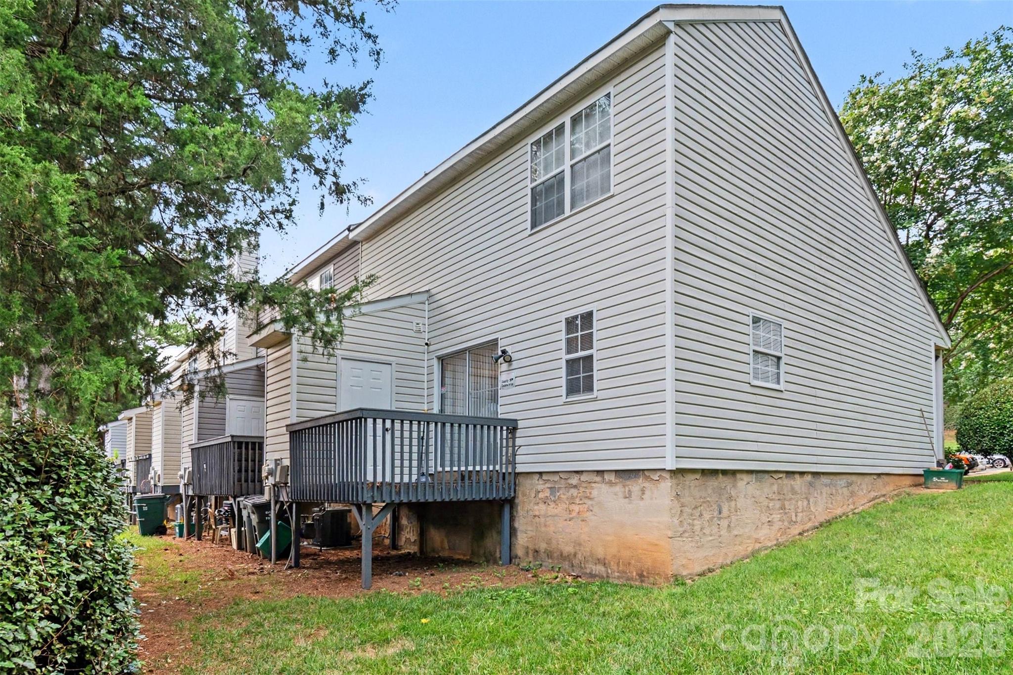 5845 Cougar Lane — Charlotte