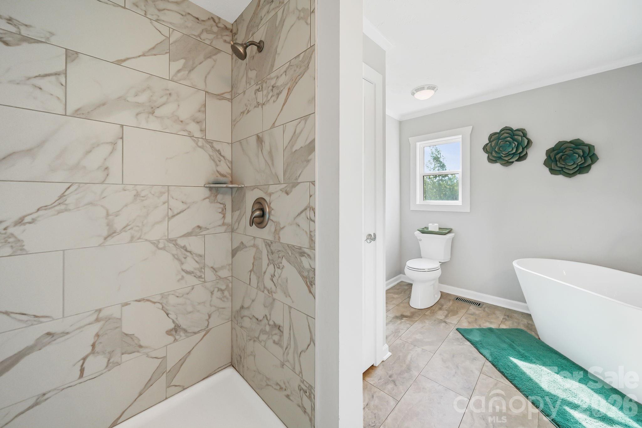 360 Sparkleberry Lane — York