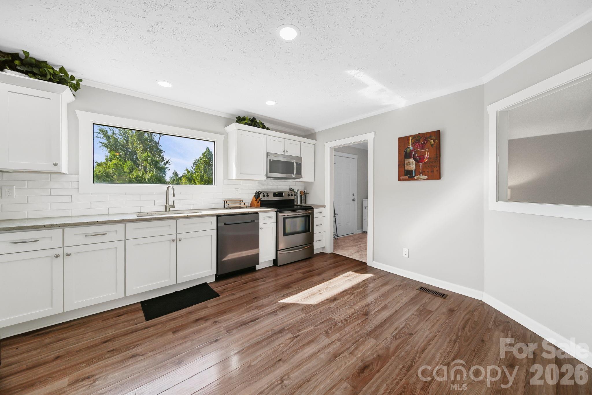 360 Sparkleberry Lane — York