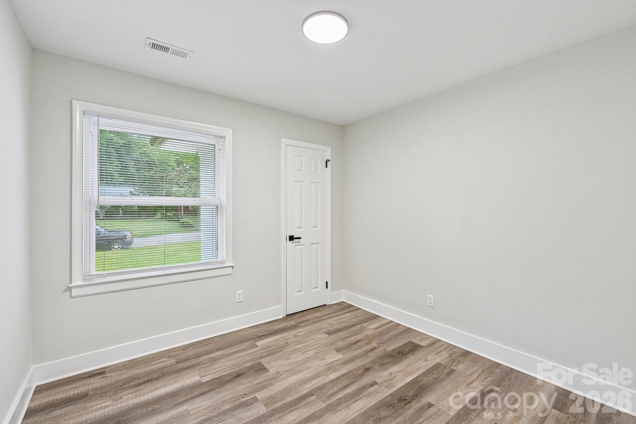 4022 Southgate Drive — Charlotte