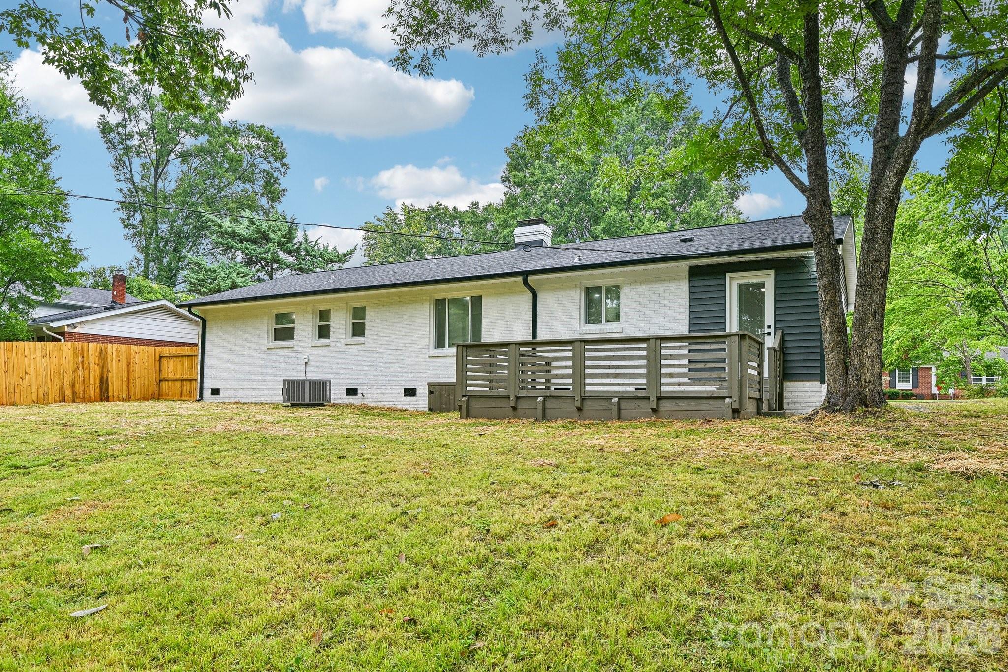 4022 Southgate Drive — Charlotte
