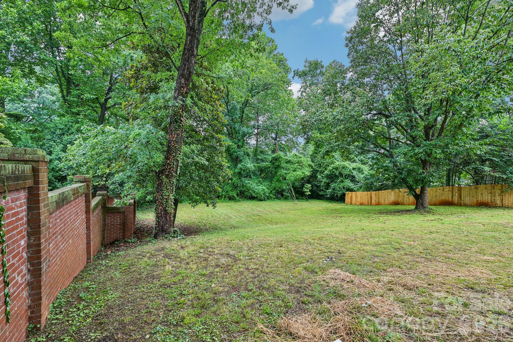 4022 Southgate Drive — Charlotte