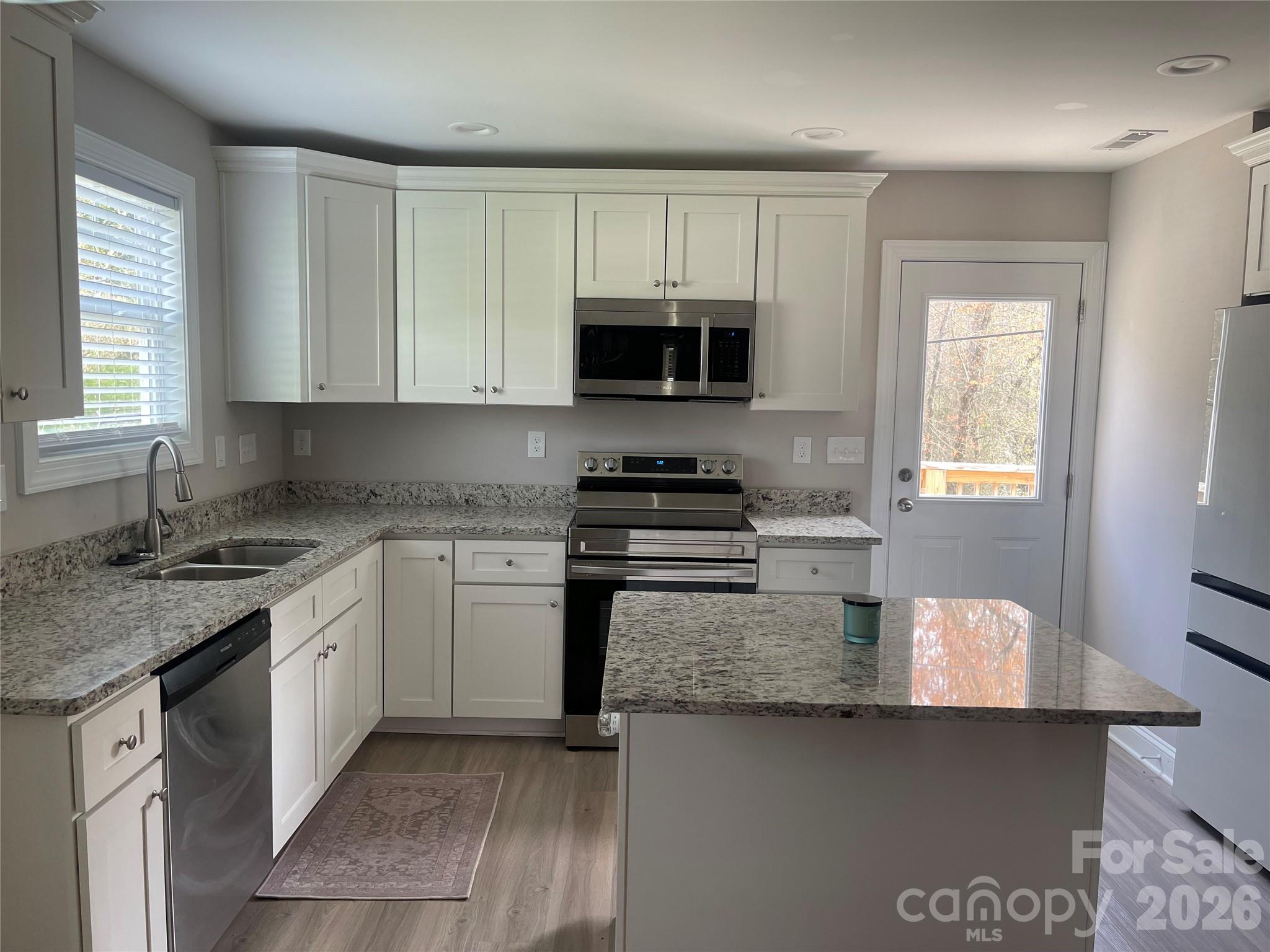 1711 Greenbrooke Road — Hudson