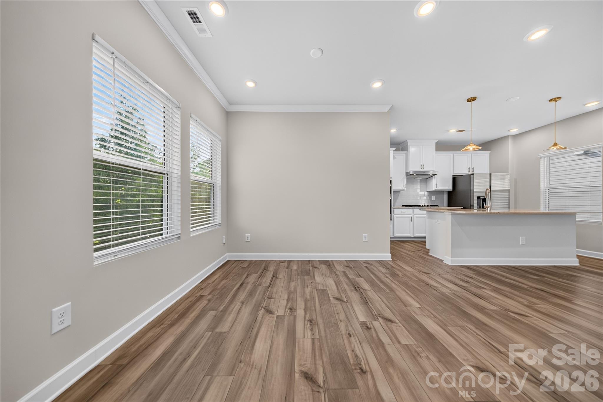 13222 Kenworth Road — Charlotte