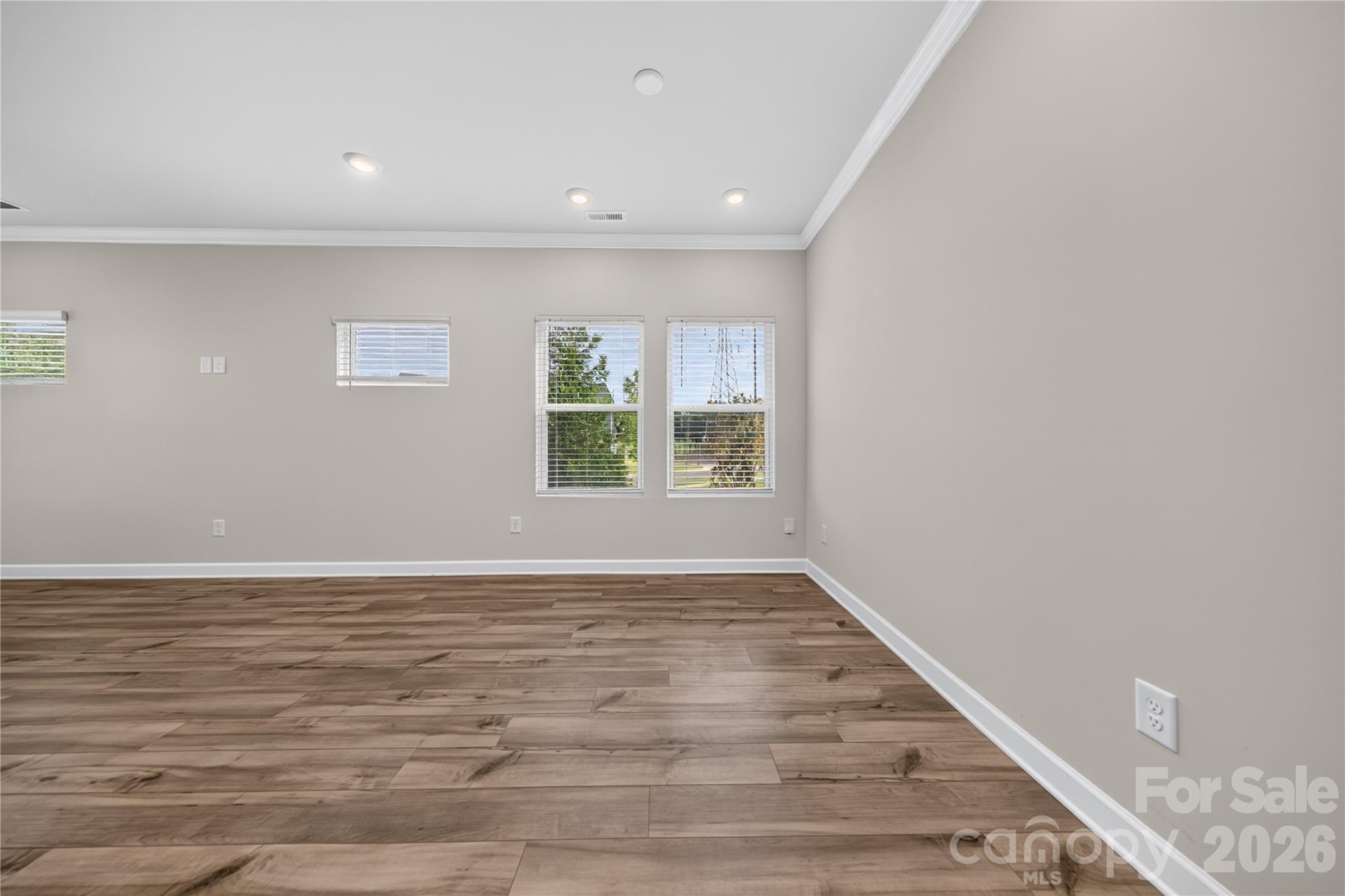 13222 Kenworth Road — Charlotte