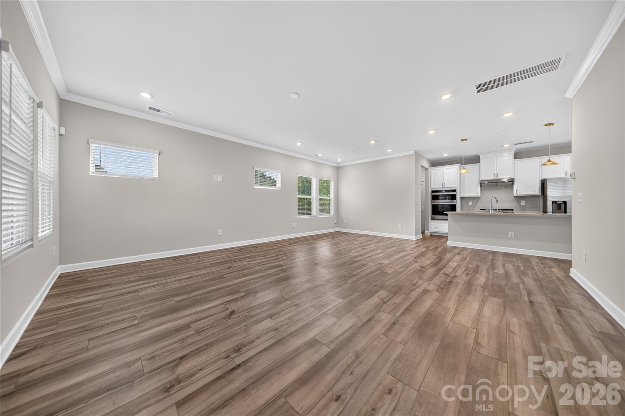 13222 Kenworth Road — Charlotte