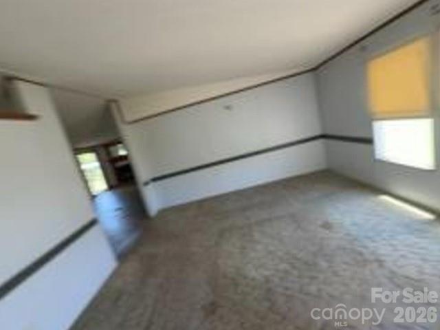 887 Stephens Road — Lumberton