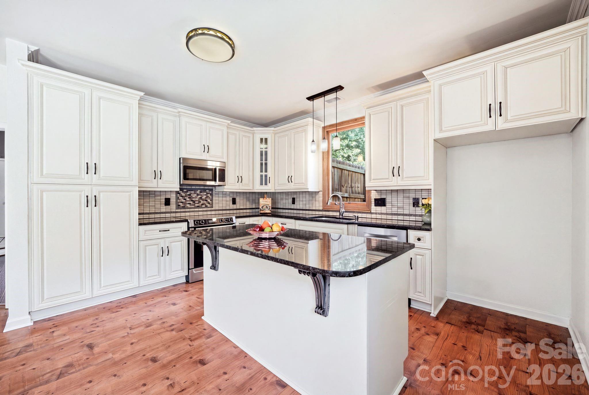 9028 Agnes Park Lane — Huntersville
