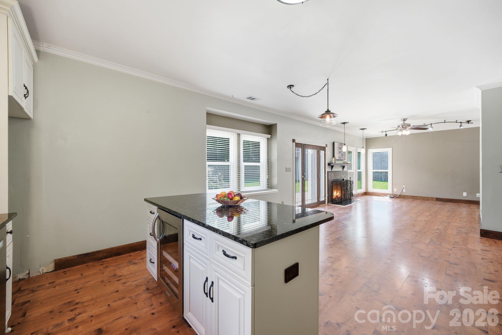 9028 Agnes Park Lane — Huntersville