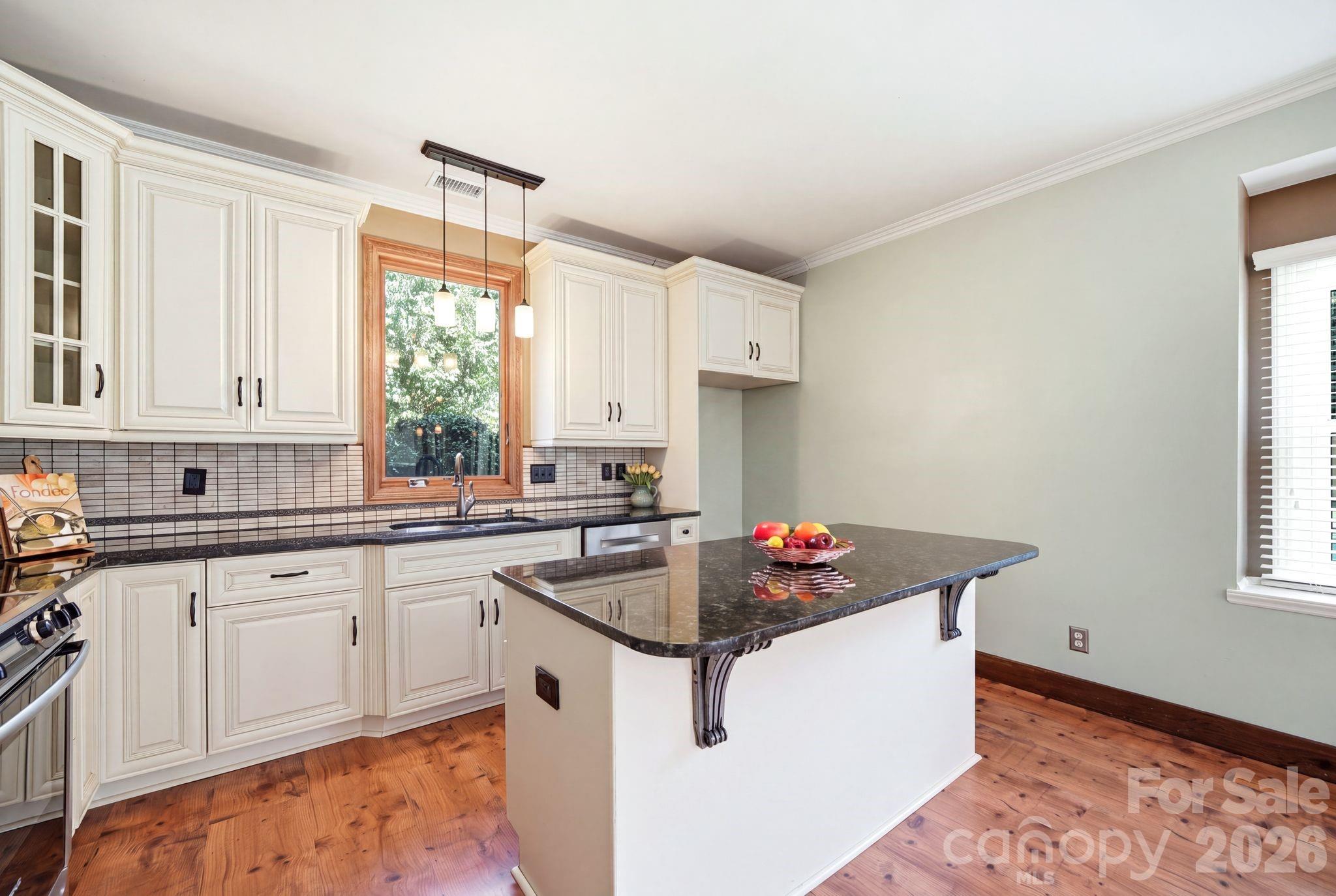 9028 Agnes Park Lane — Huntersville