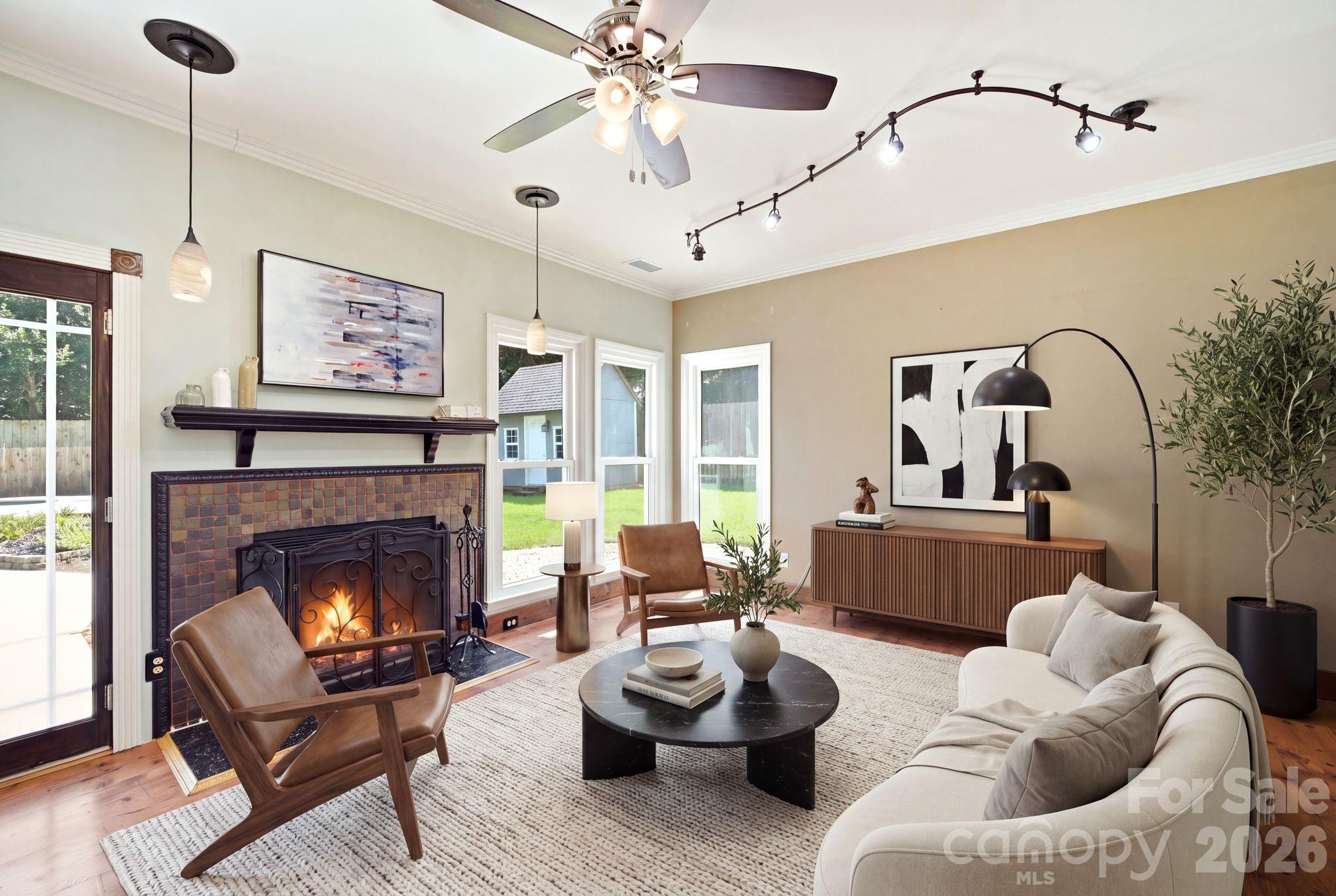 9028 Agnes Park Lane — Huntersville