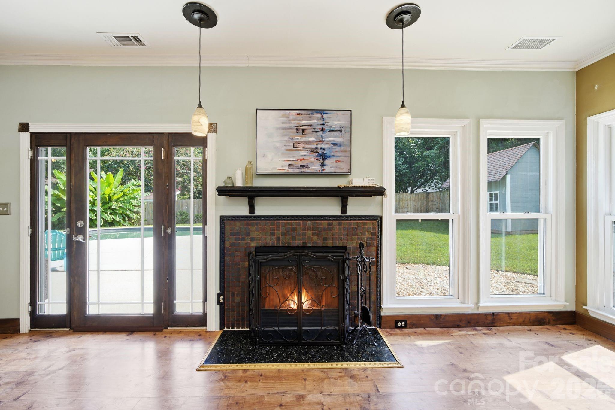 9028 Agnes Park Lane — Huntersville