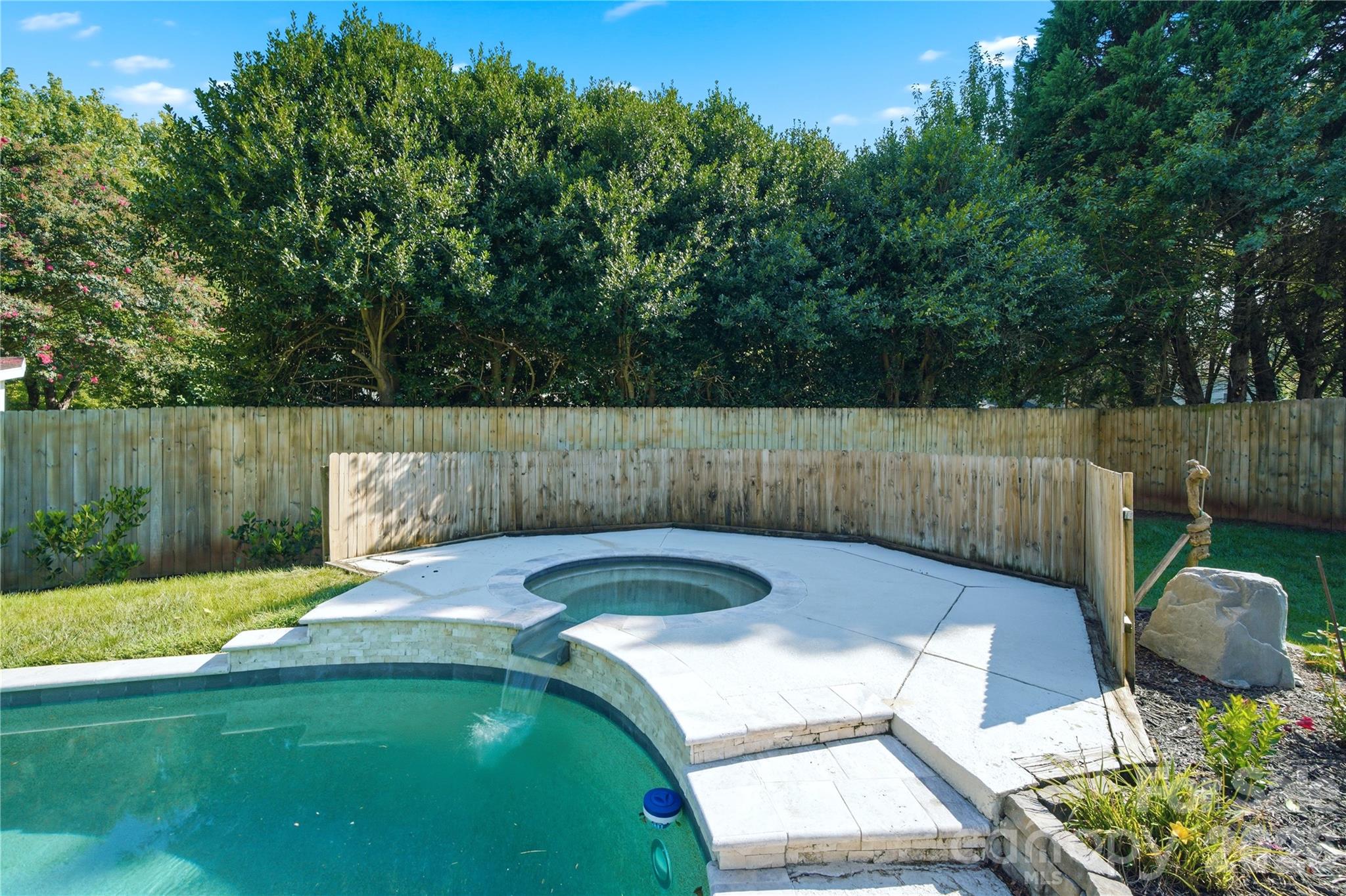 9028 Agnes Park Lane — Huntersville