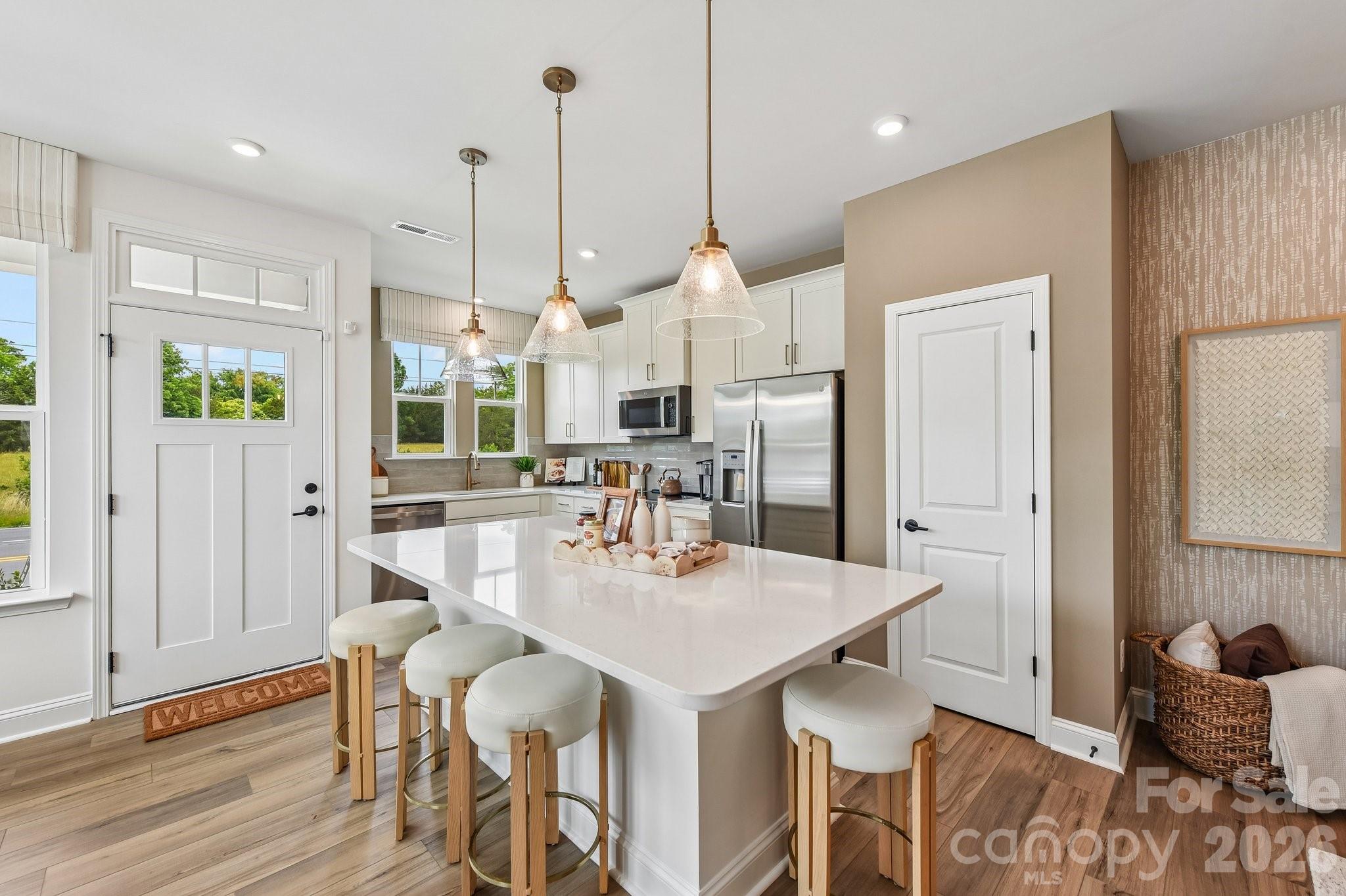 9016 Gulledge Court — Charlotte