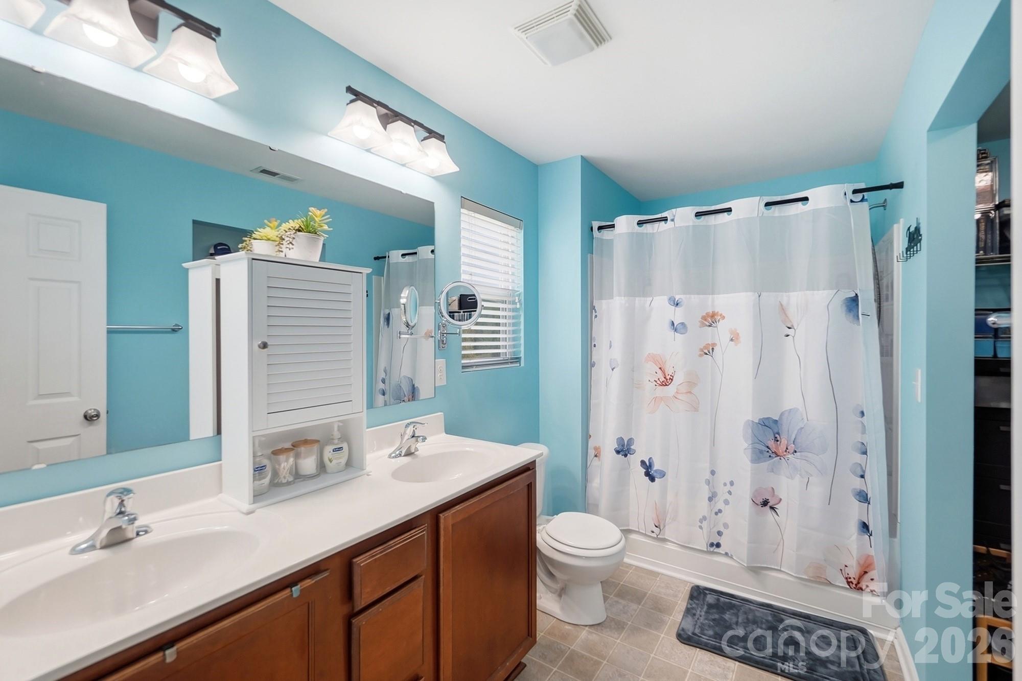 513 Sansberry Drive — York