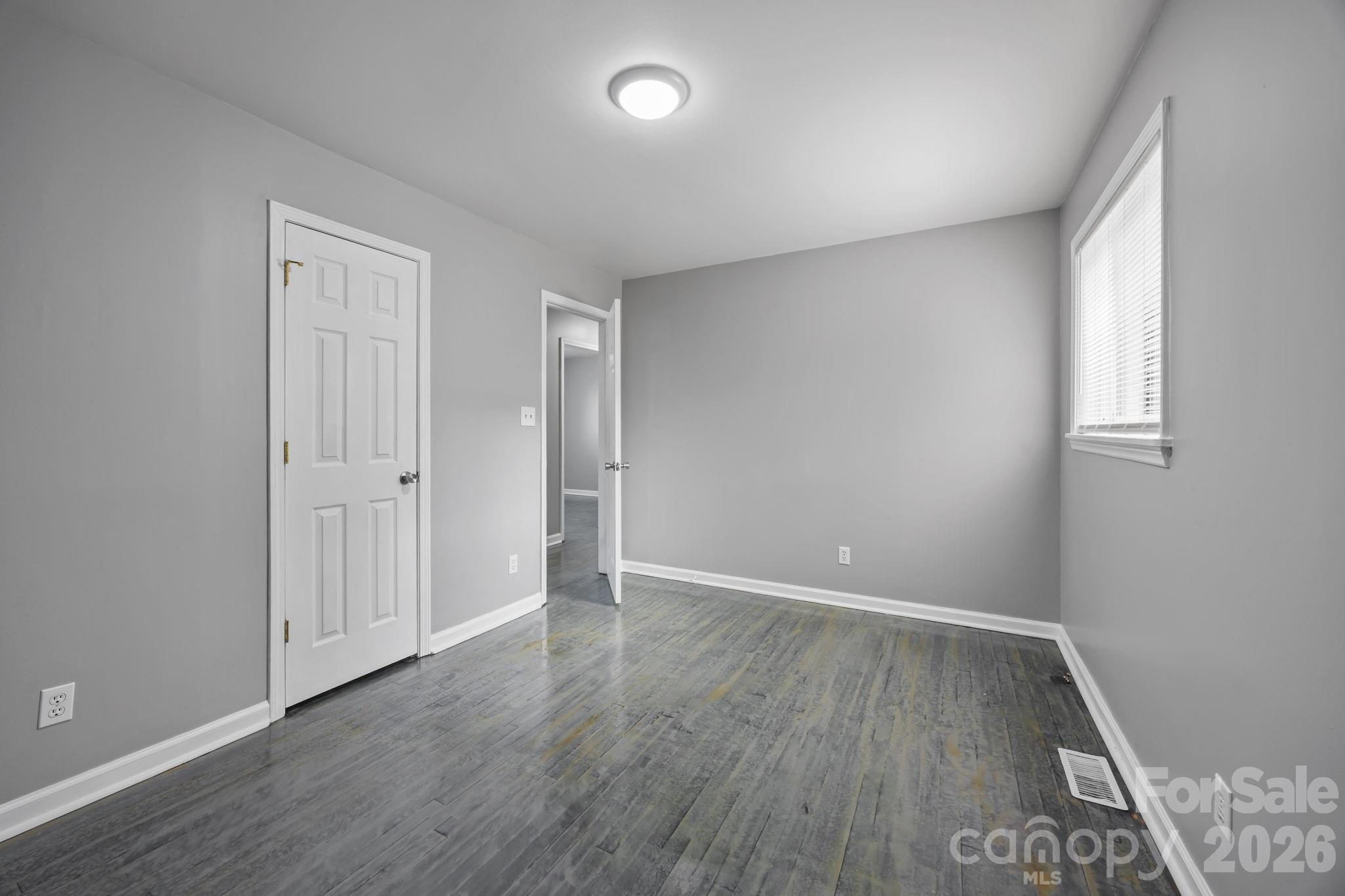 9300 Edgevale Drive — Charlotte