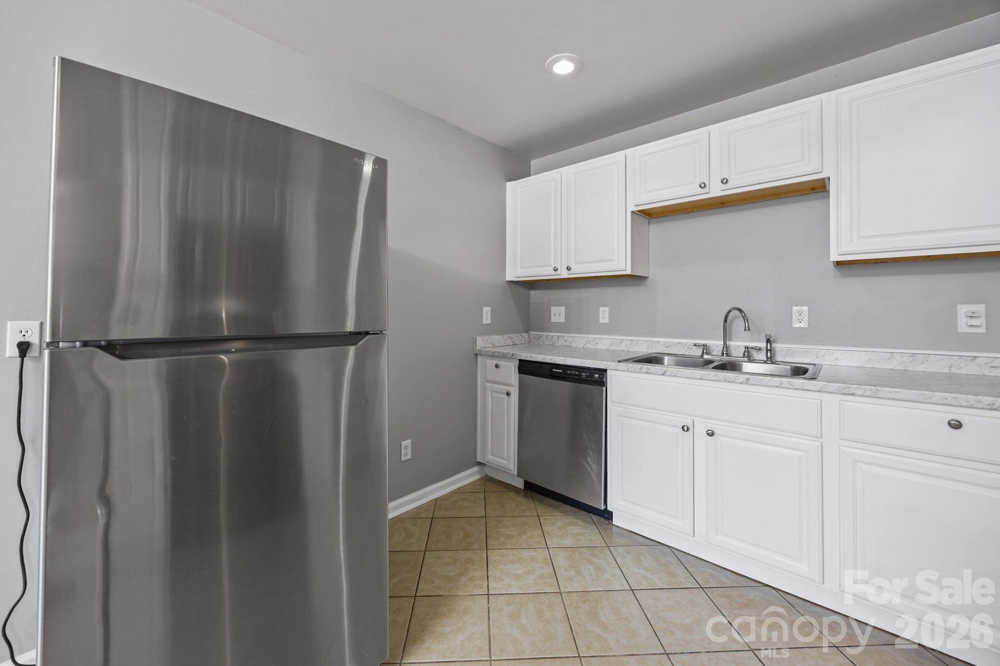 9300 Edgevale Drive — Charlotte