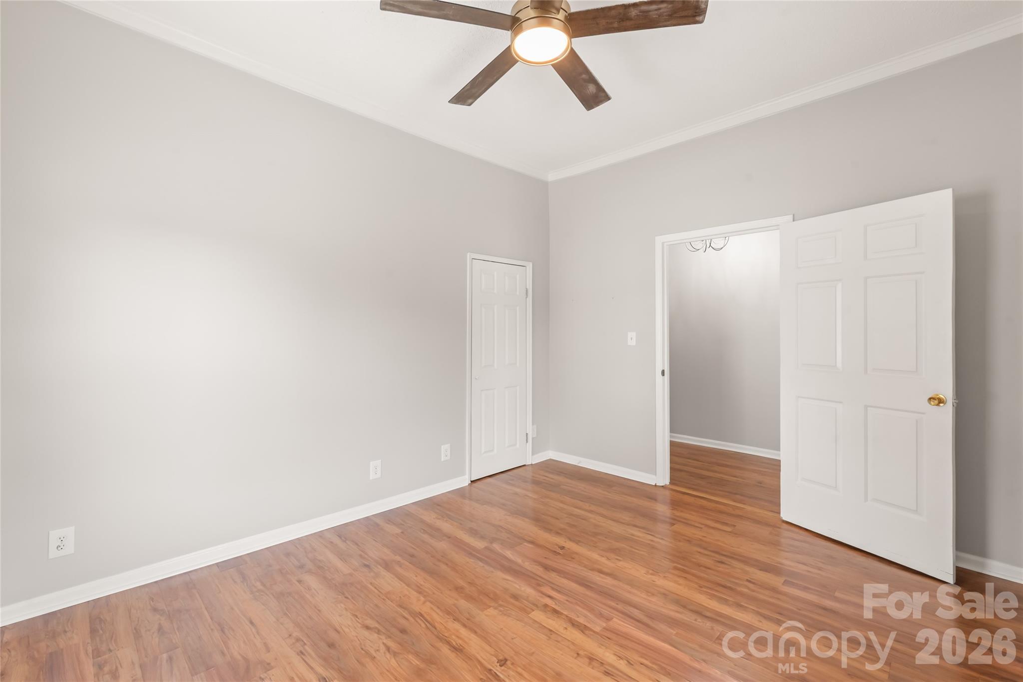 200 Park Avenue — Mount Holly