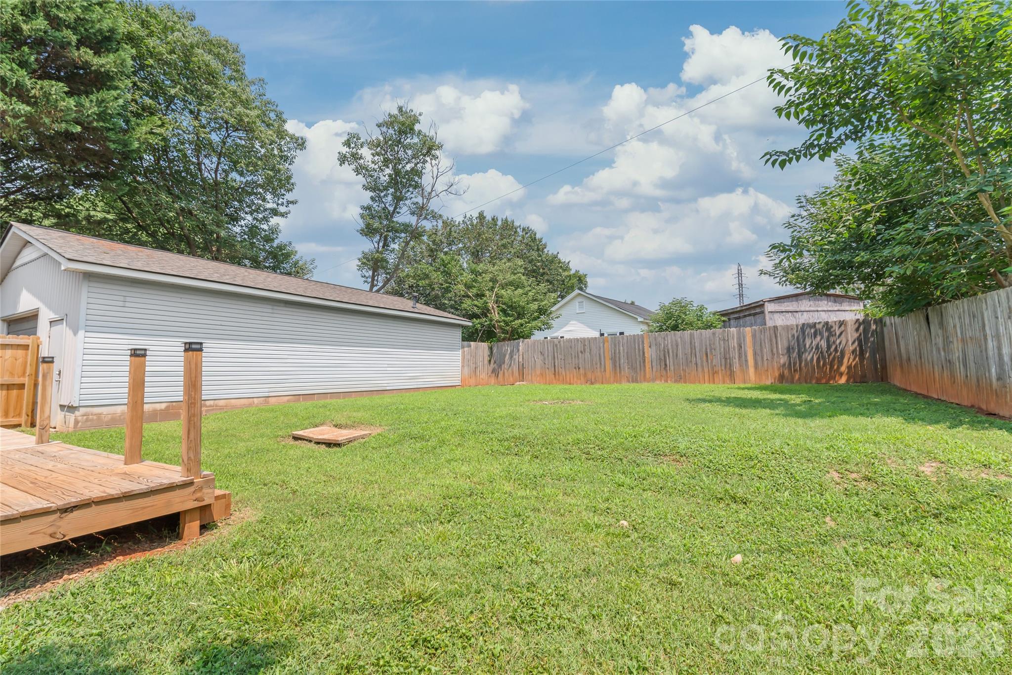 200 Park Avenue — Mount Holly