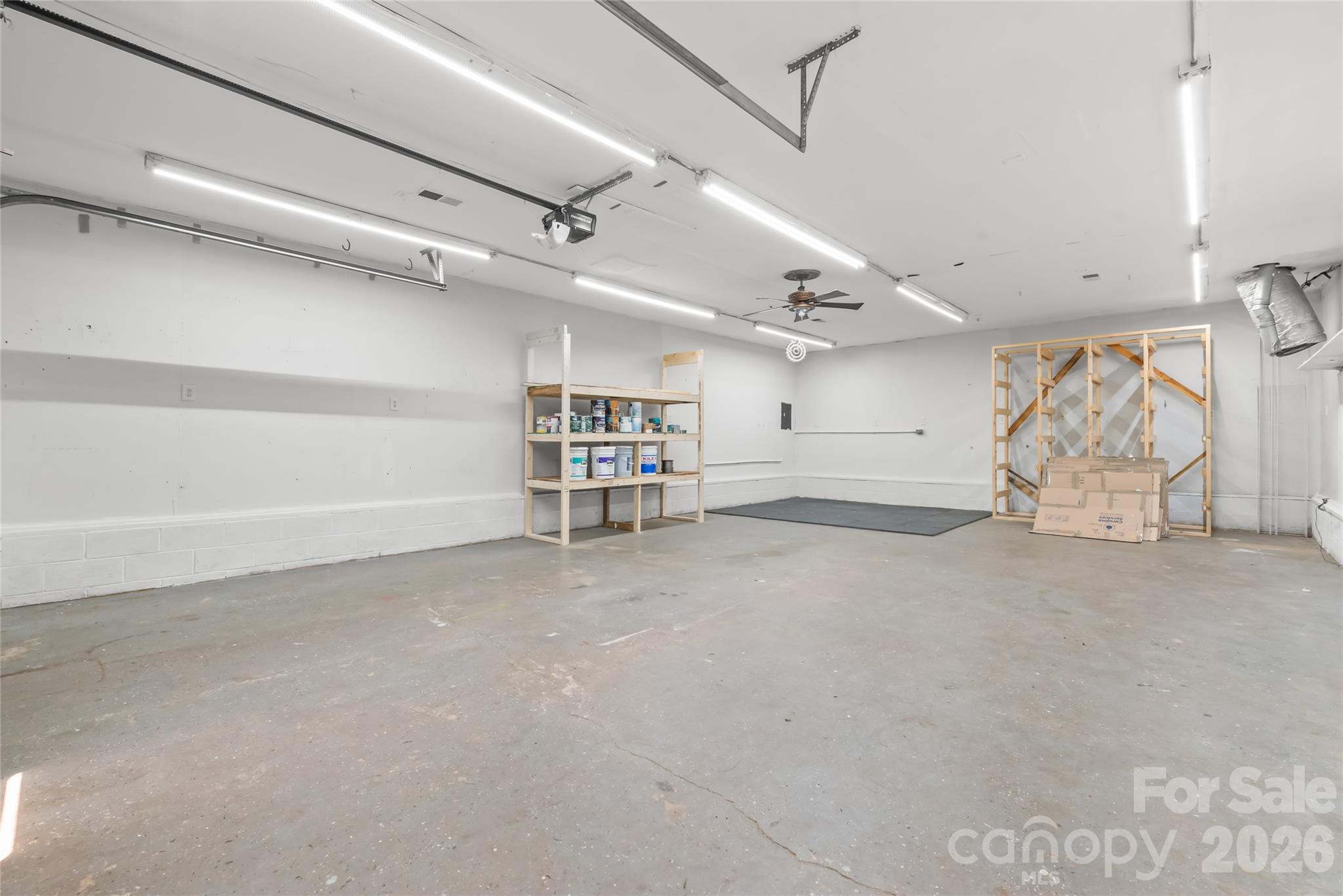 200 Park Avenue — Mount Holly