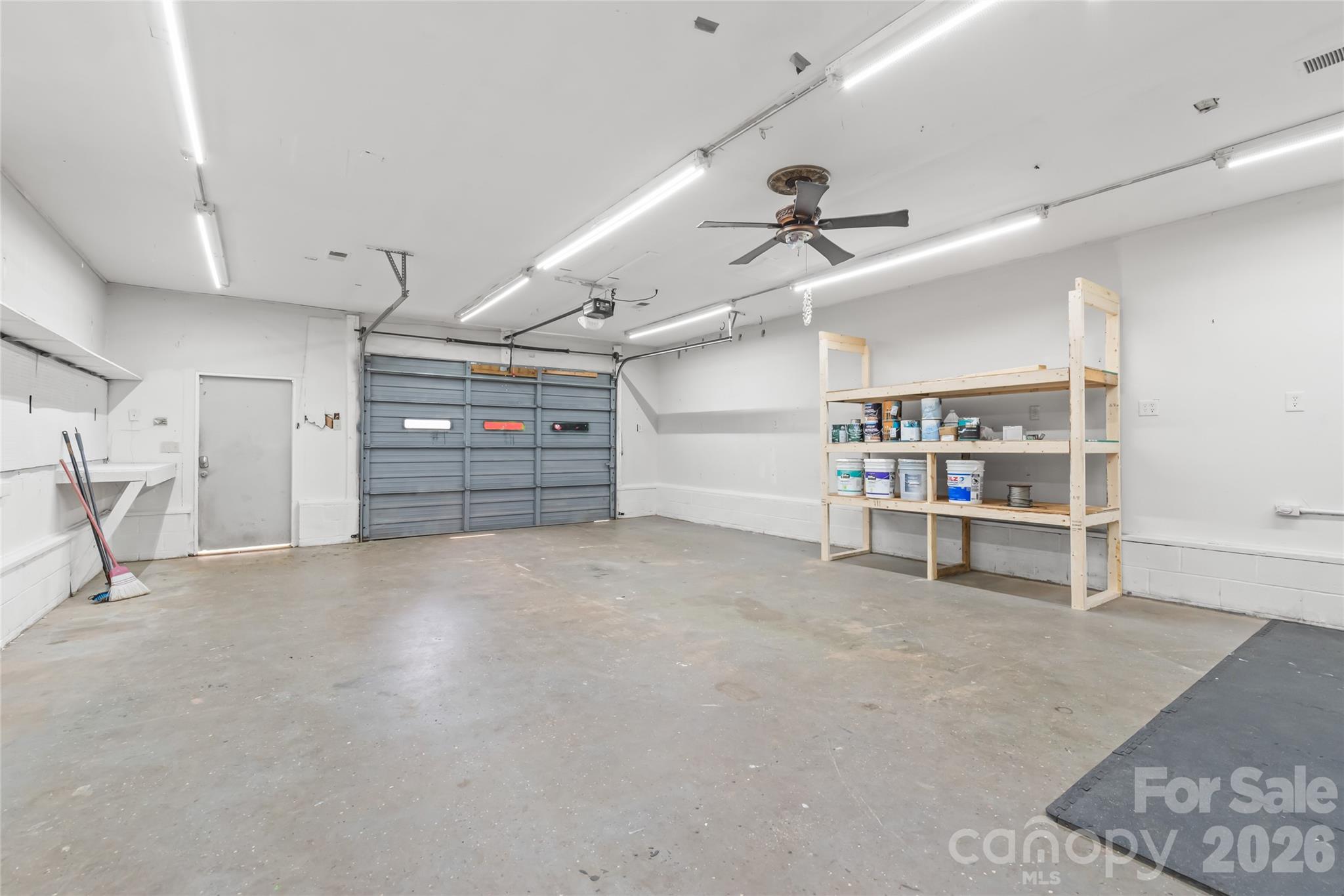 200 Park Avenue — Mount Holly
