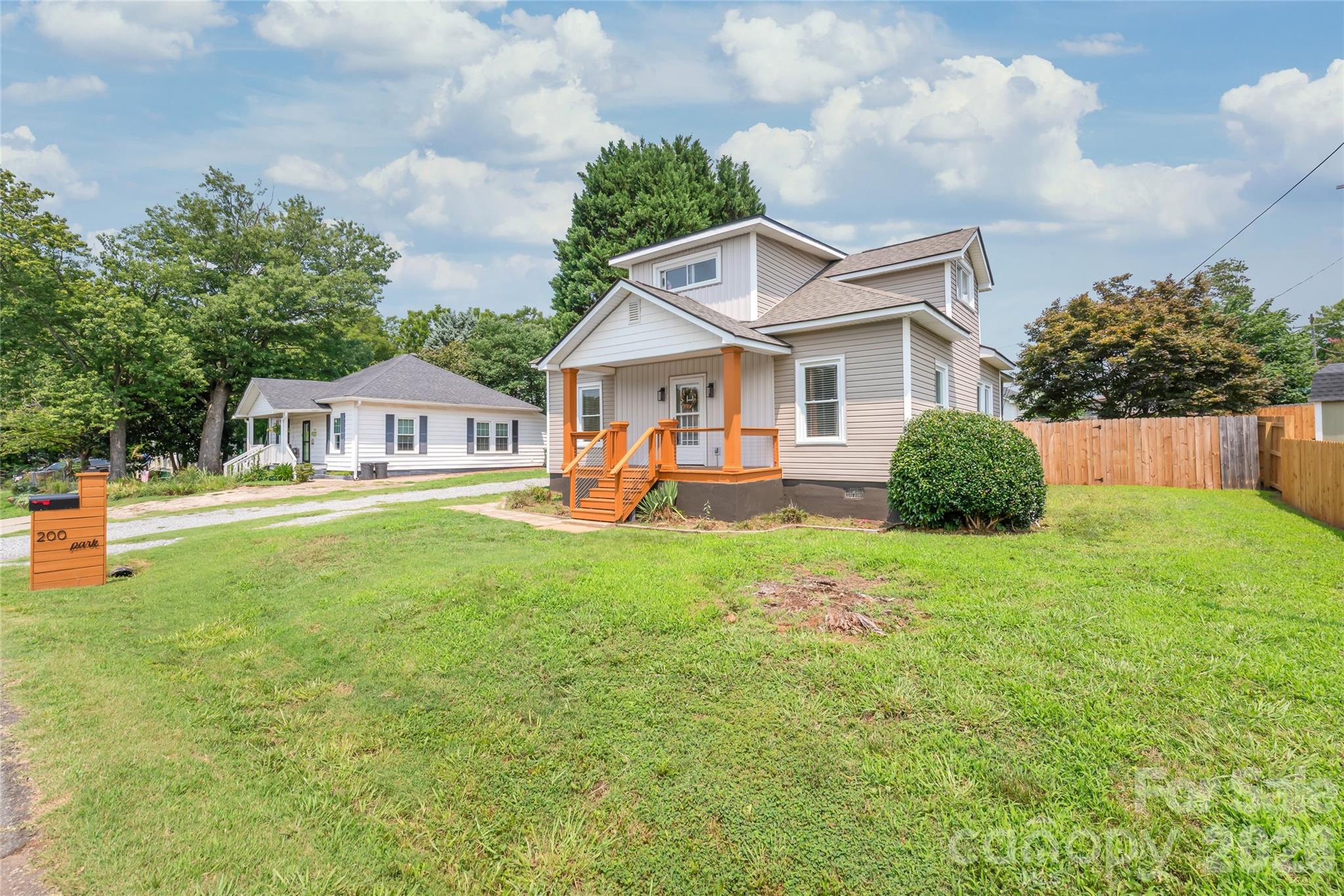 200 Park Avenue — Mount Holly
