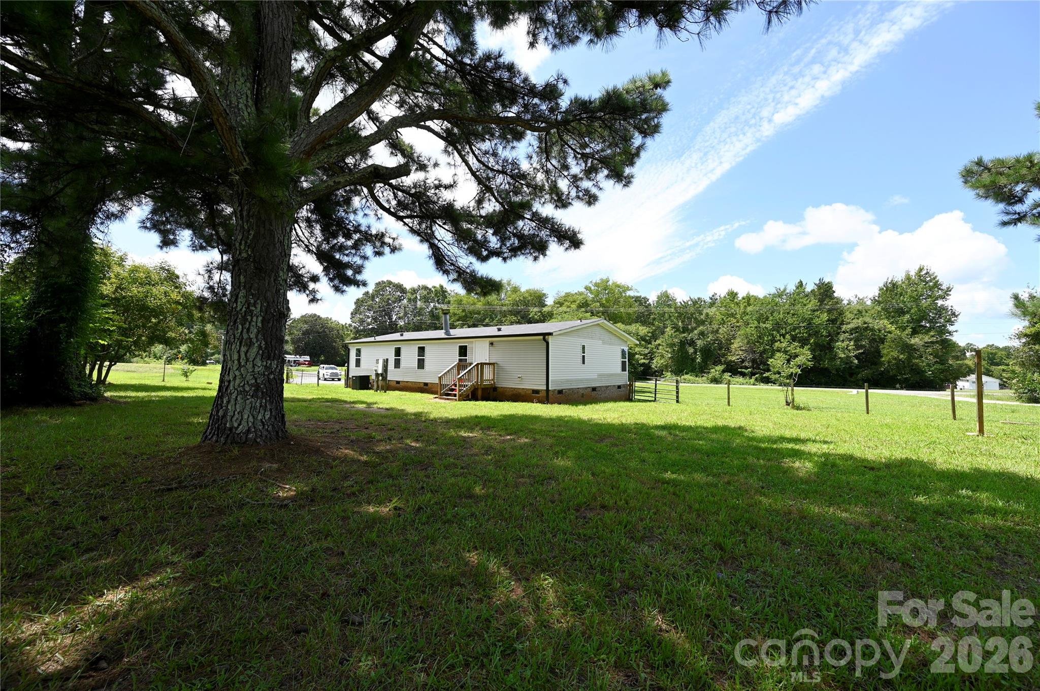 108 Daves Road — York
