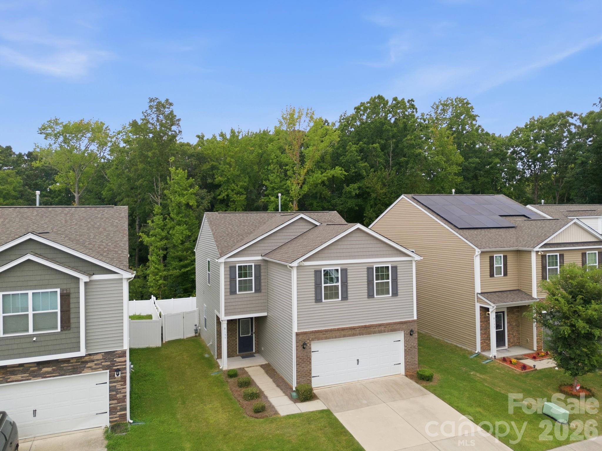 8133 Clairwood Drive — Charlotte