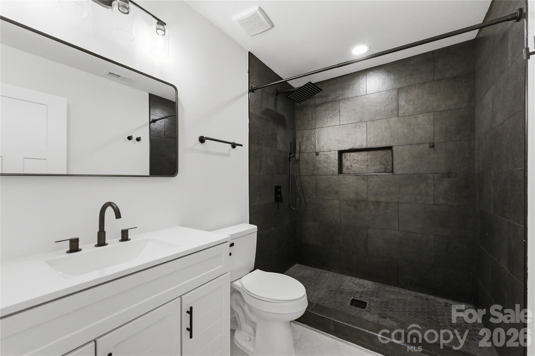 523 Biltmore Street — Mooresville
