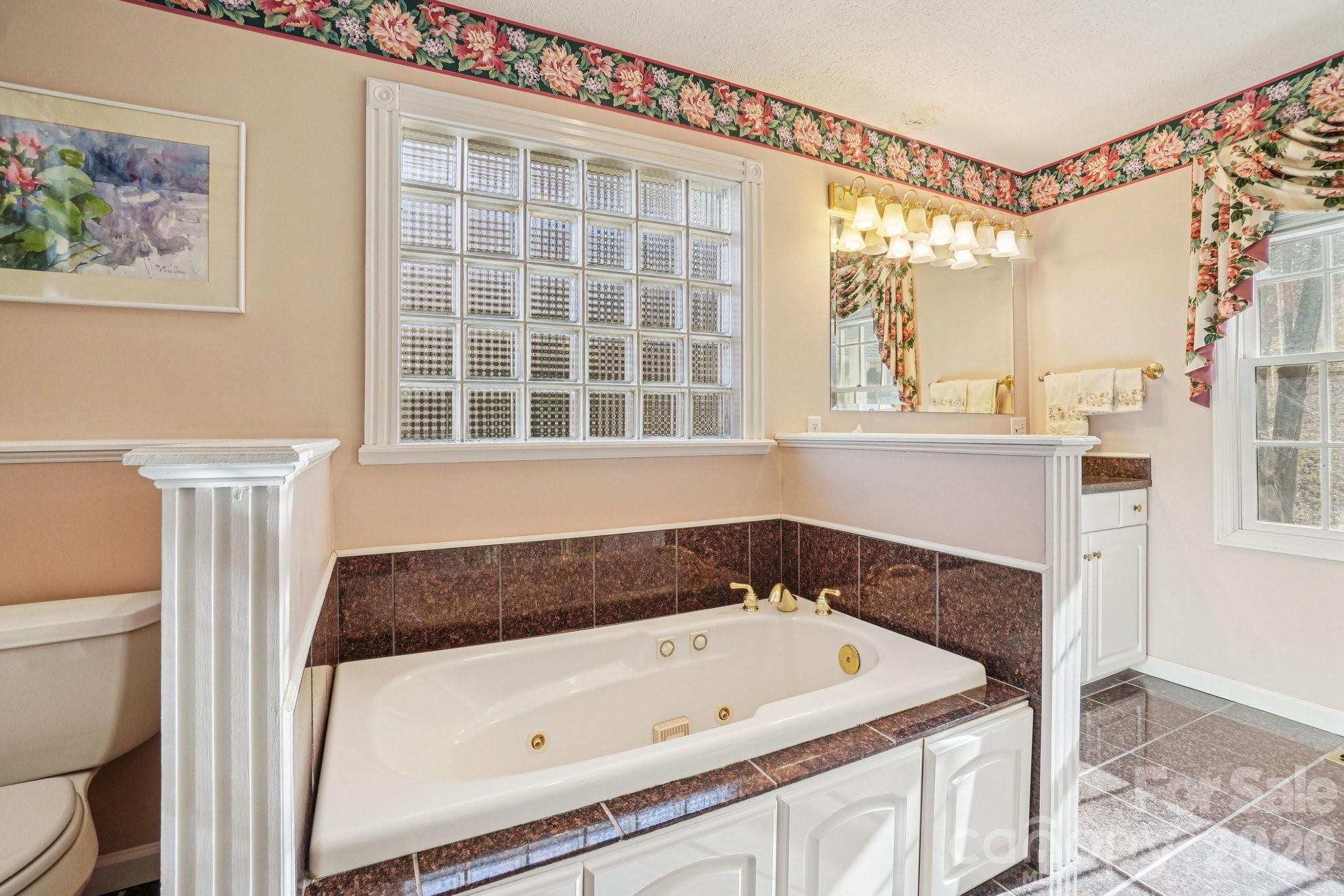 4634 Harbor View Terrace — Morganton