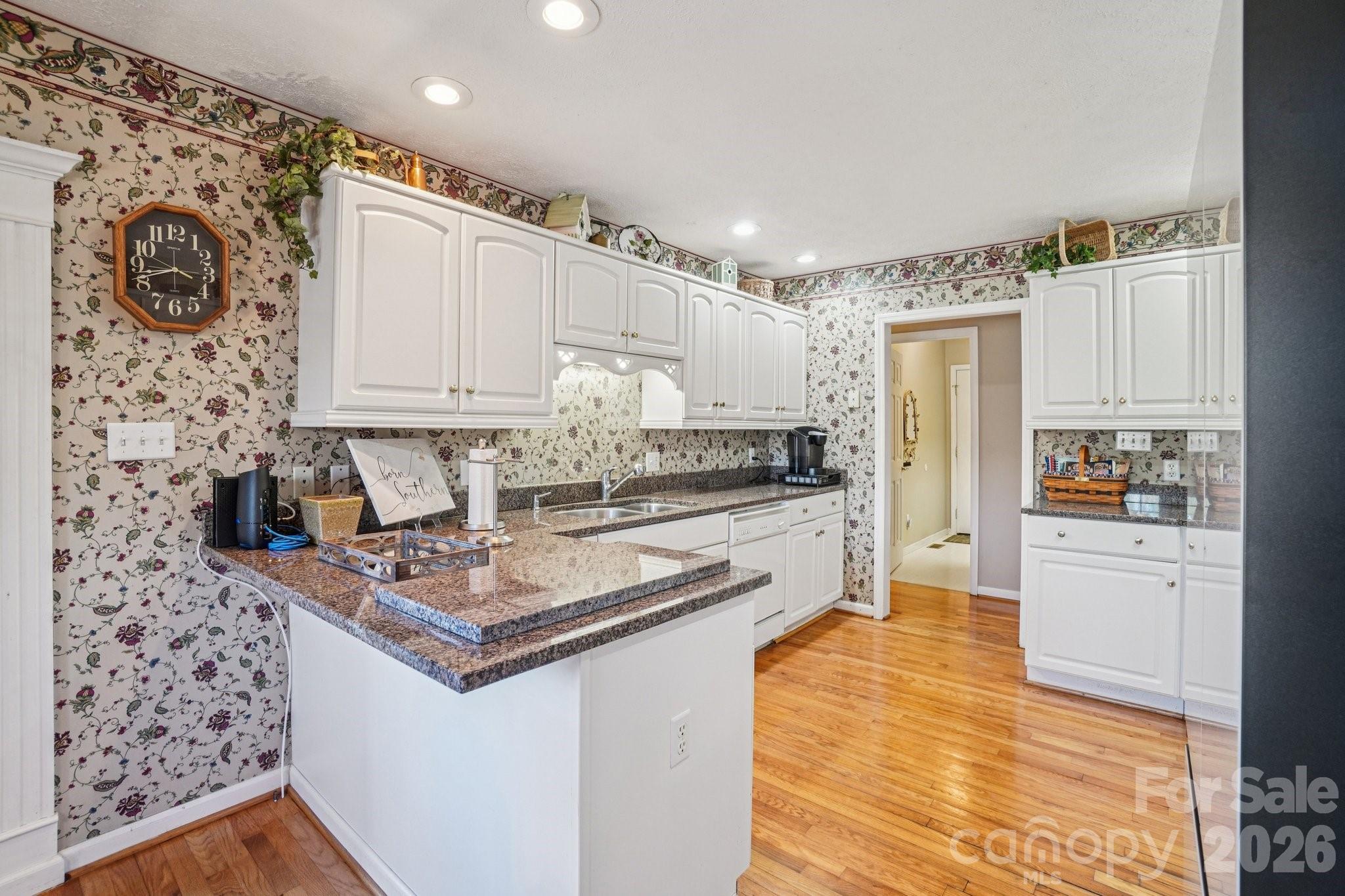 4634 Harbor View Terrace — Morganton