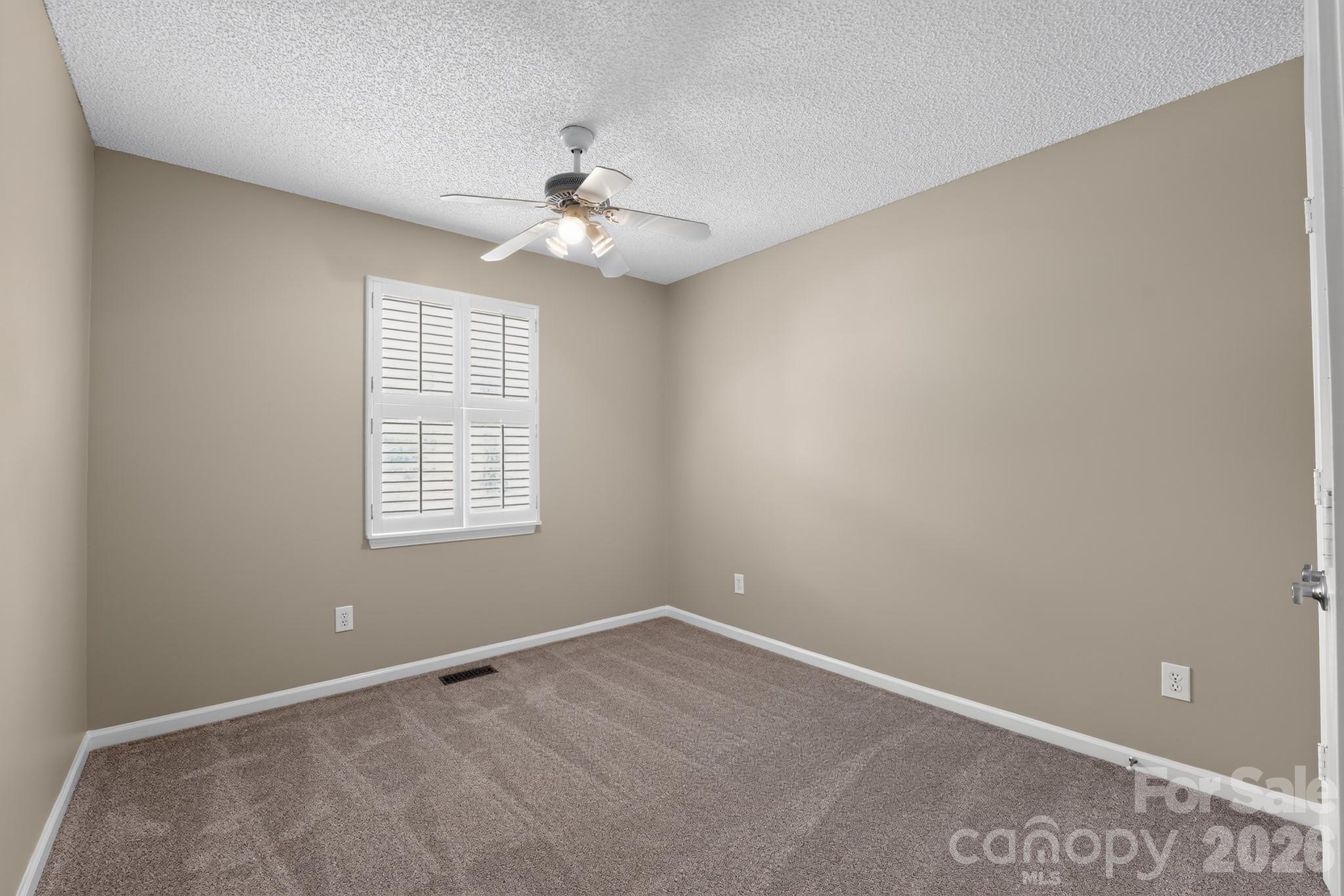8220 Upsall Court — Charlotte