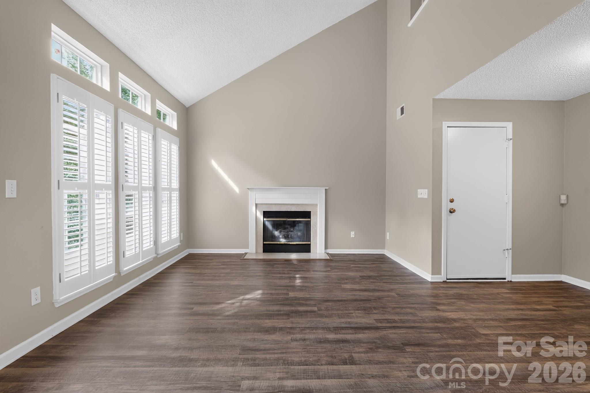 8220 Upsall Court — Charlotte