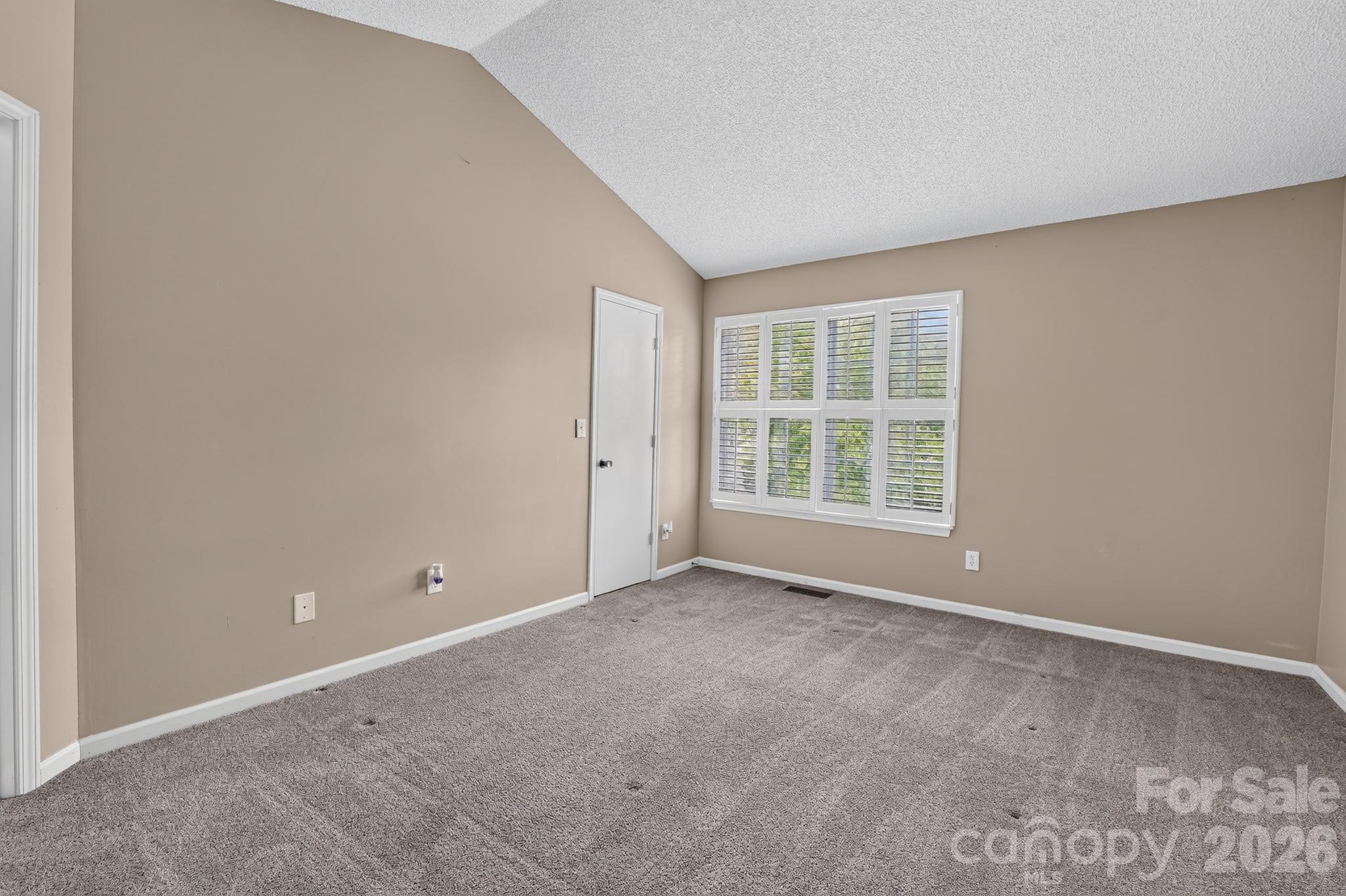 8220 Upsall Court — Charlotte