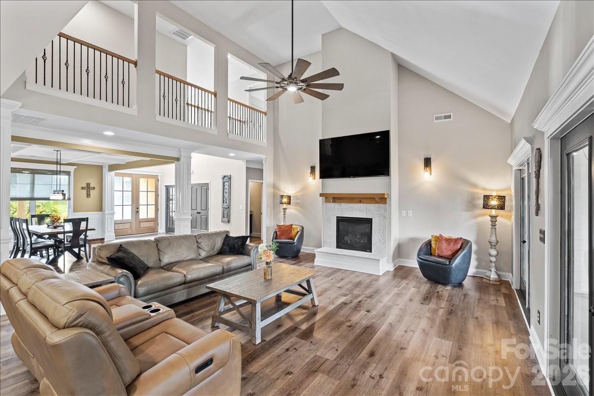 2915 S Point Road — Belmont
