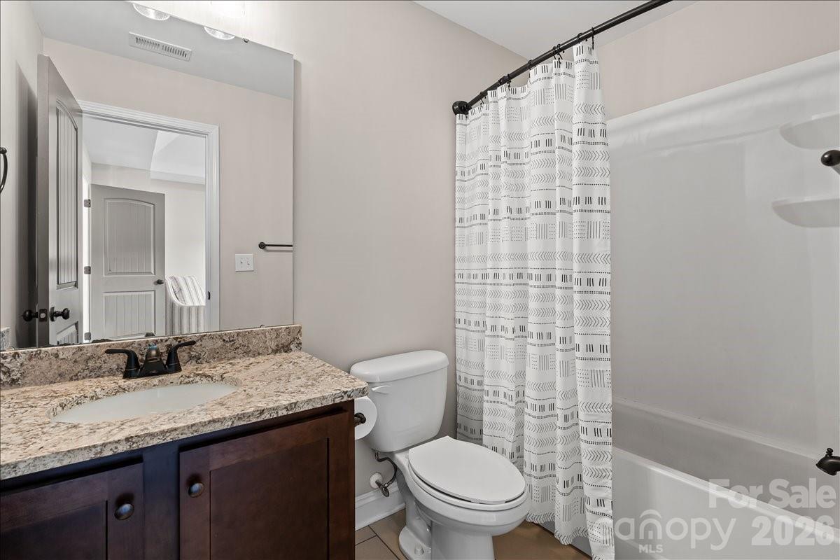 2915 S Point Road — Belmont