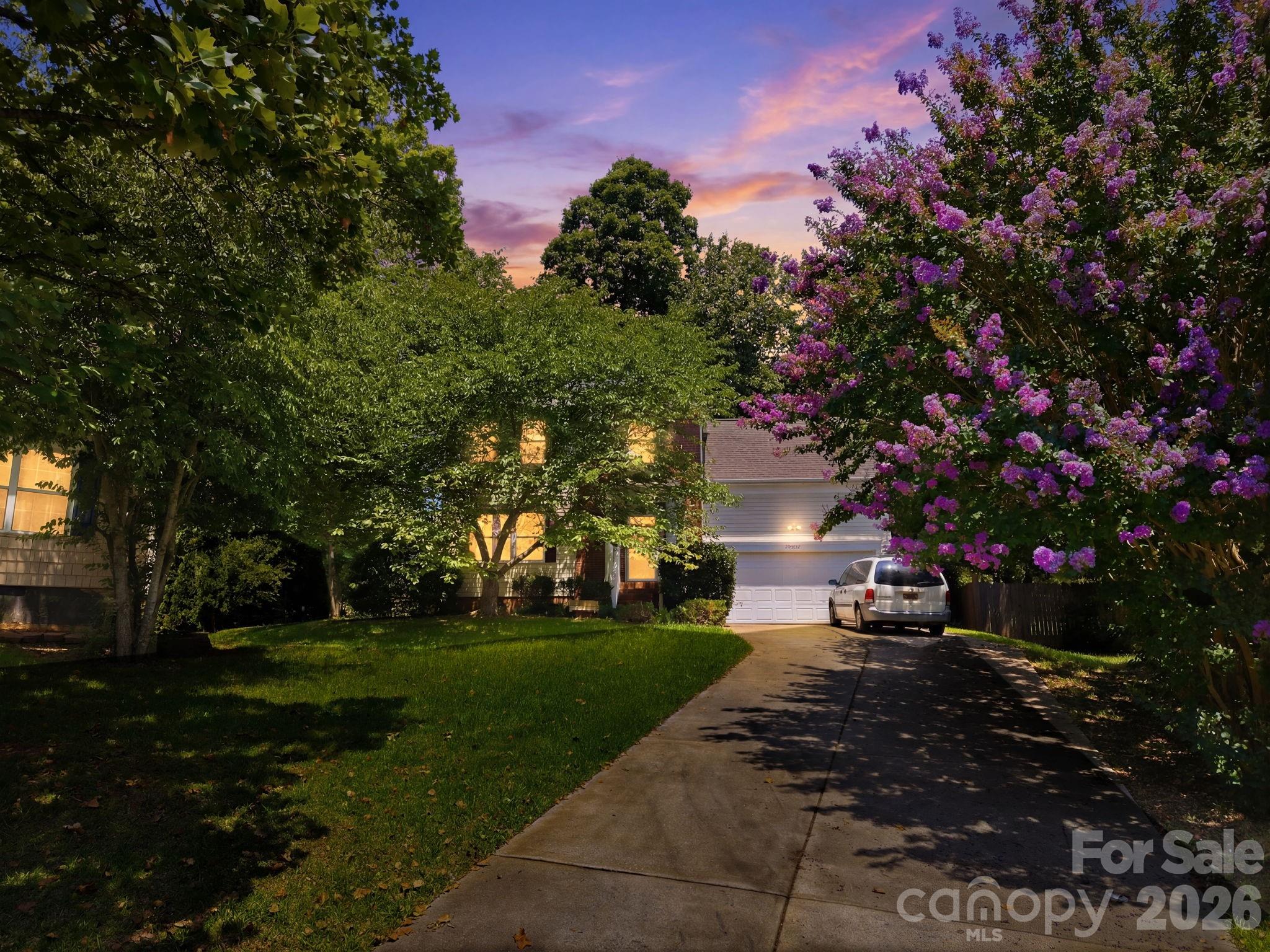 9220 Garnet Field Court — Charlotte