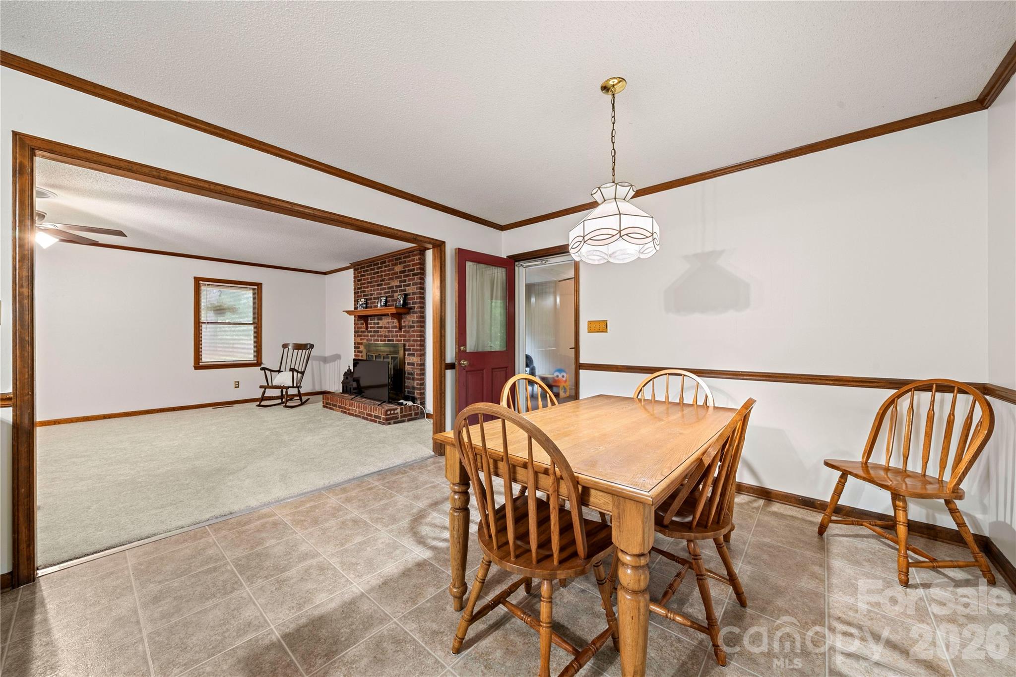 101 Magnolia Lane — Mount Holly