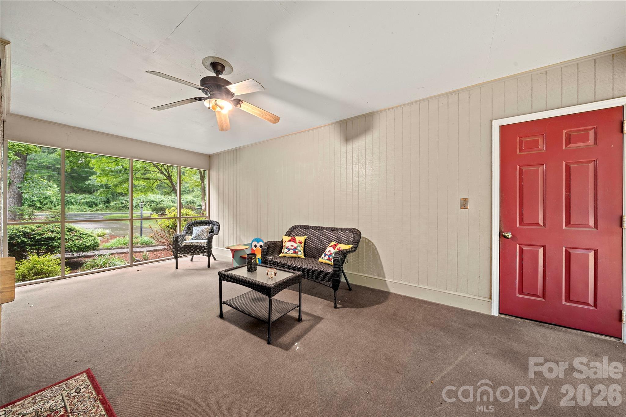 101 Magnolia Lane — Mount Holly