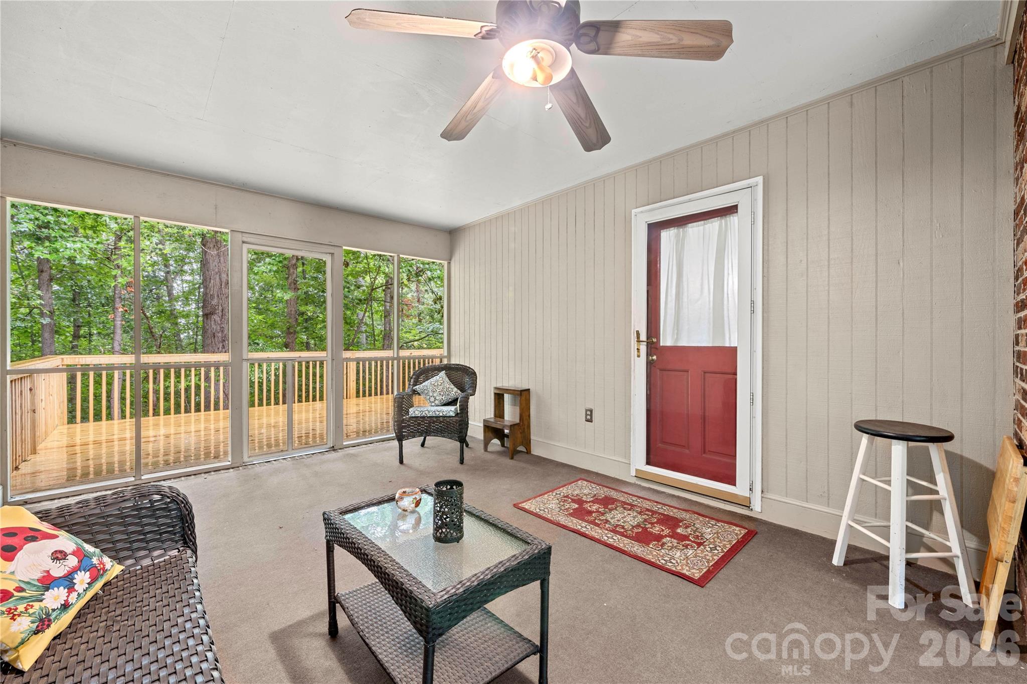 101 Magnolia Lane — Mount Holly