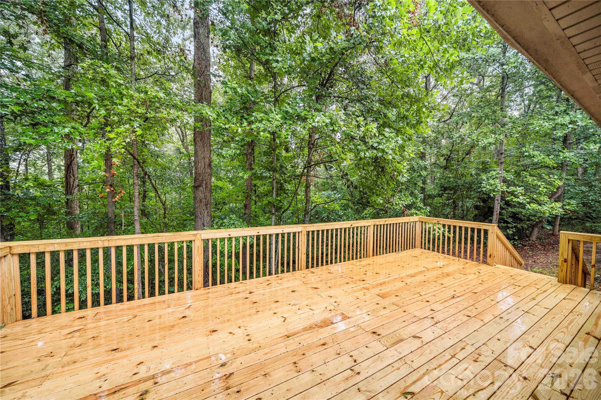 101 Magnolia Lane — Mount Holly