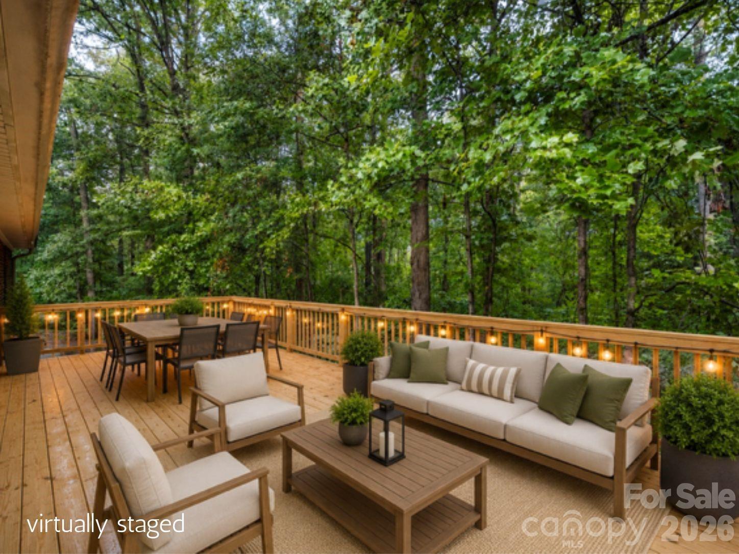 101 Magnolia Lane — Mount Holly