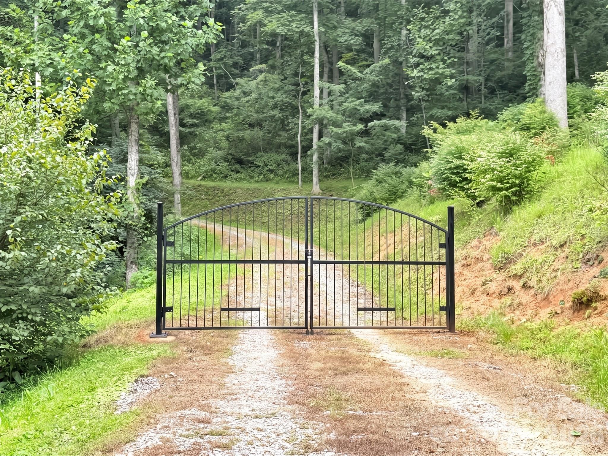 291 Incline Drive Drive — Sylva