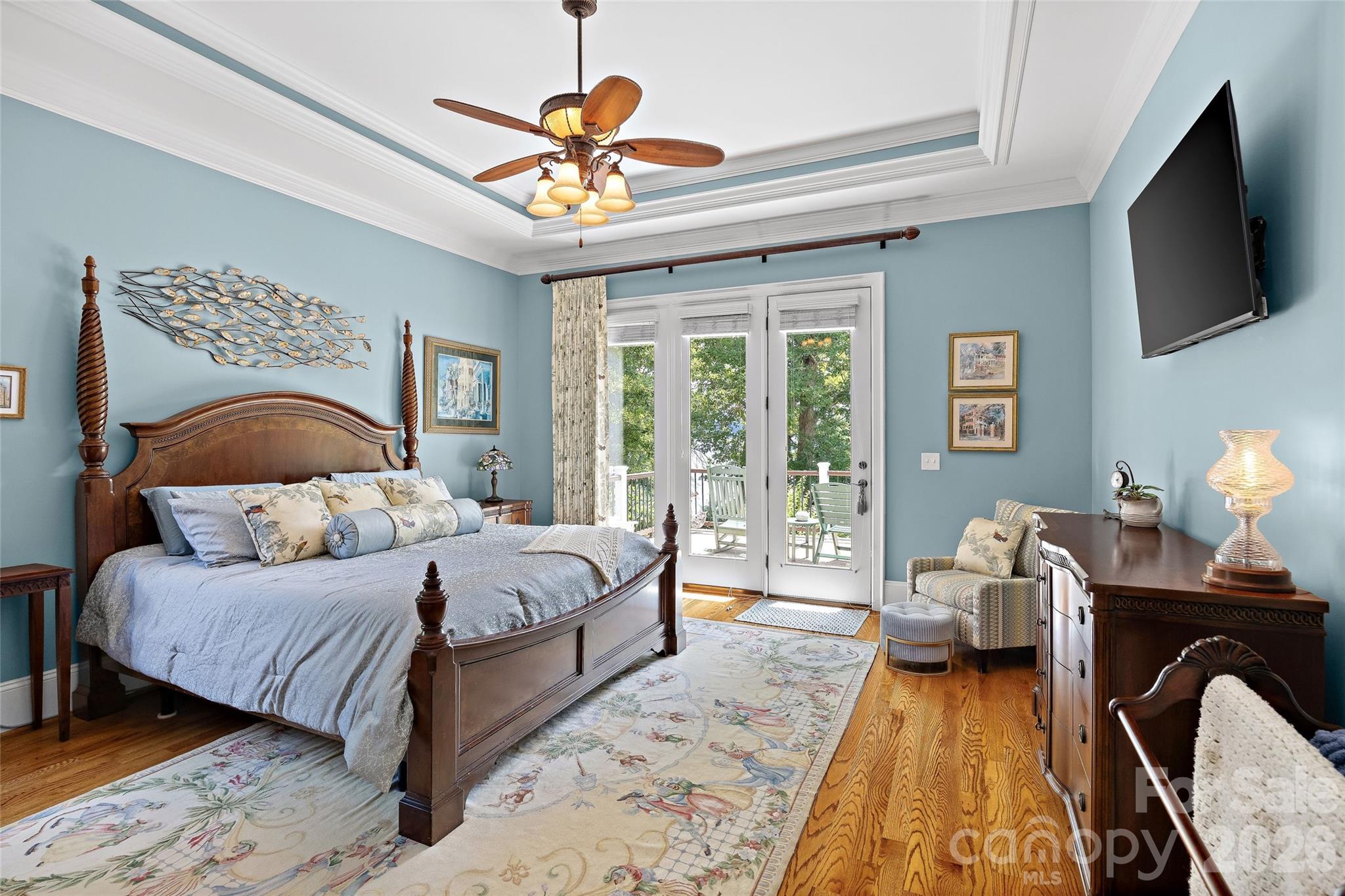 5301 Masons Ferry Road — Clover