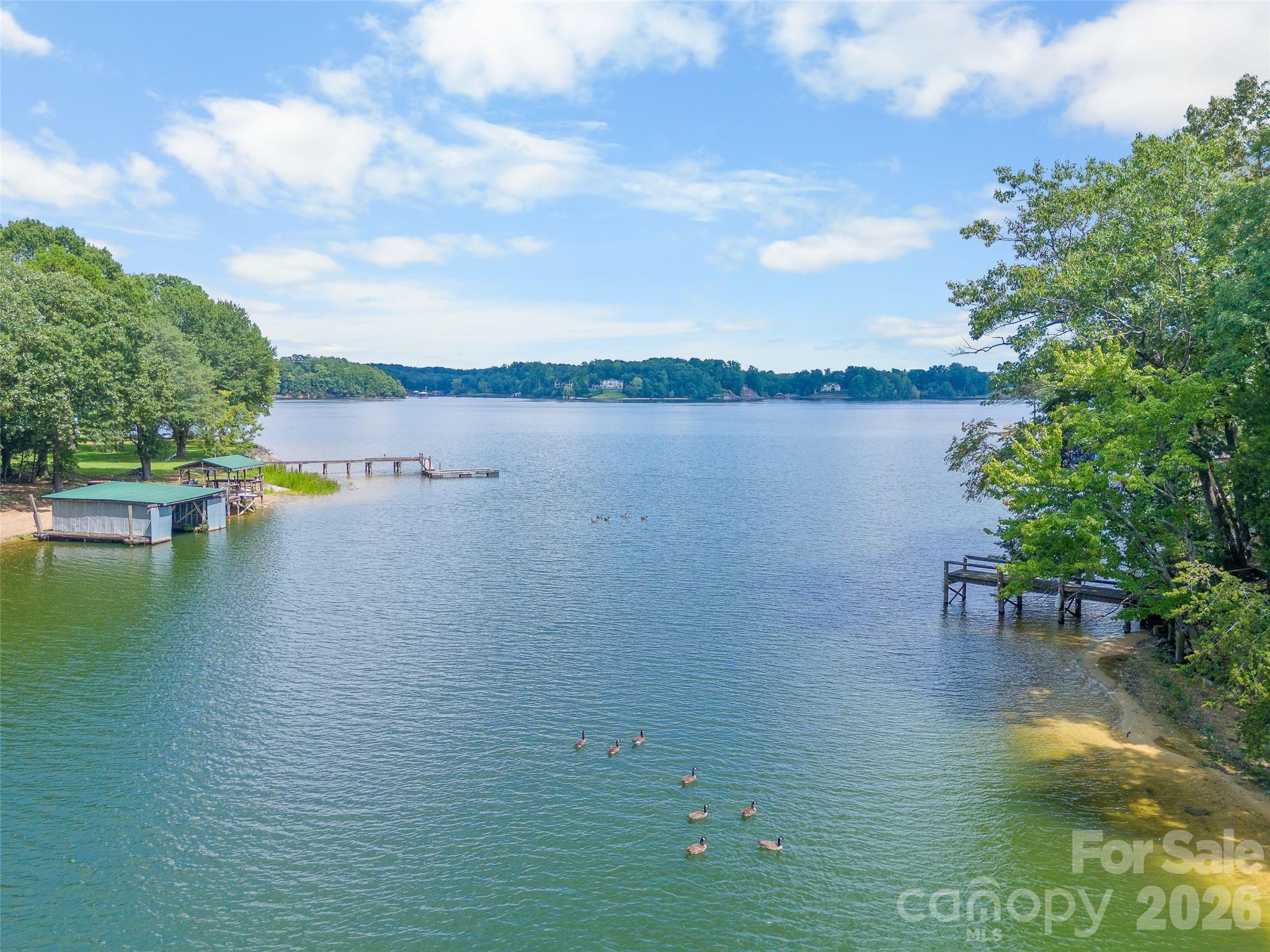 5301 Masons Ferry Road — Clover