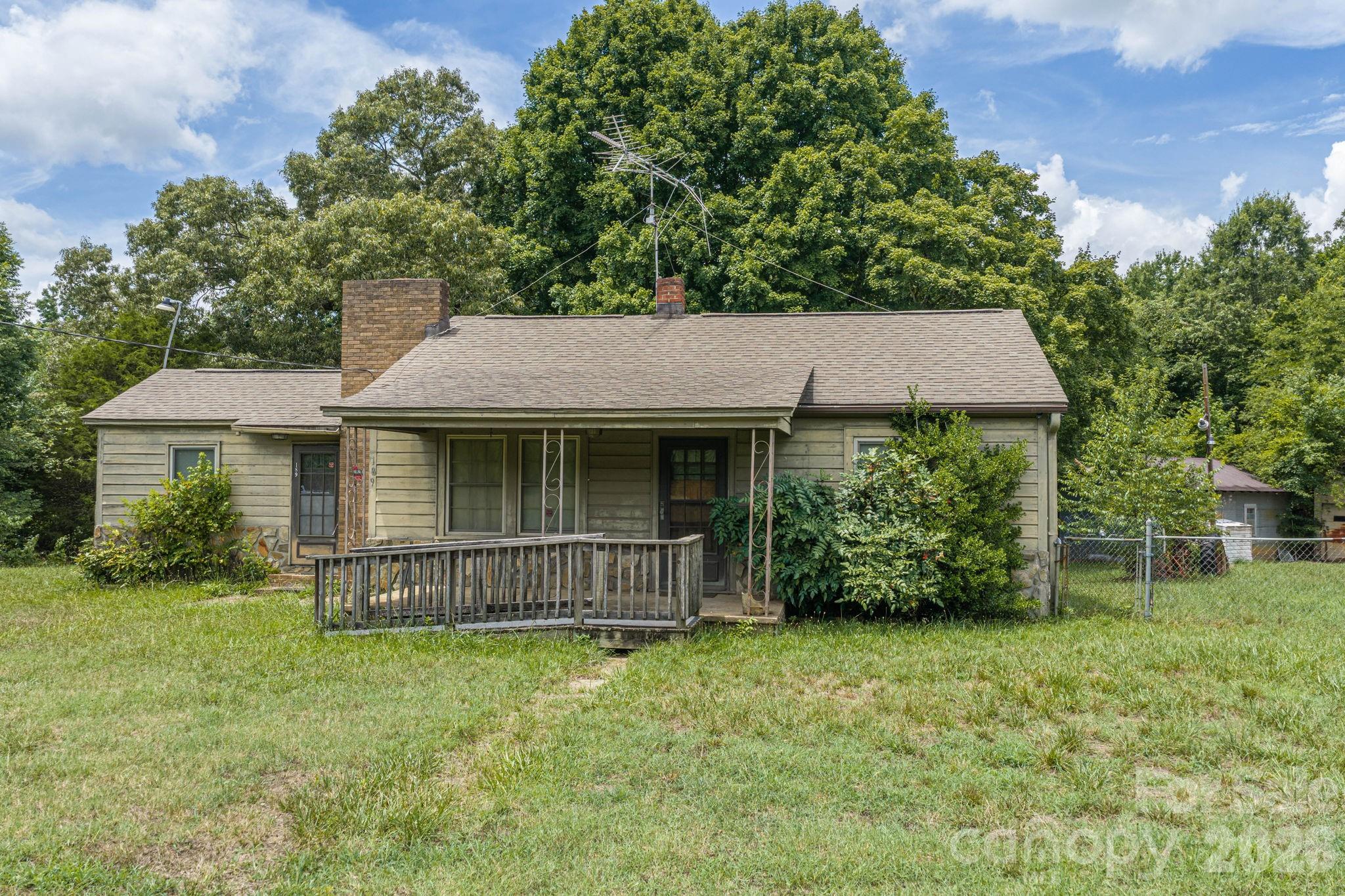 189 Campbell Lane — Lincolnton