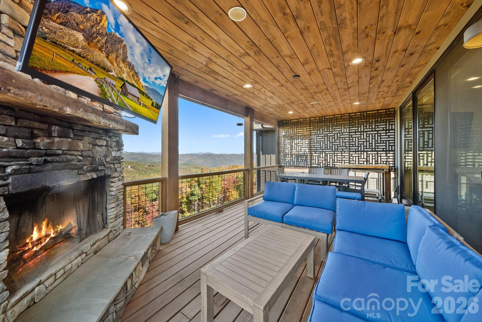 158 Elderberry Circle — Boone