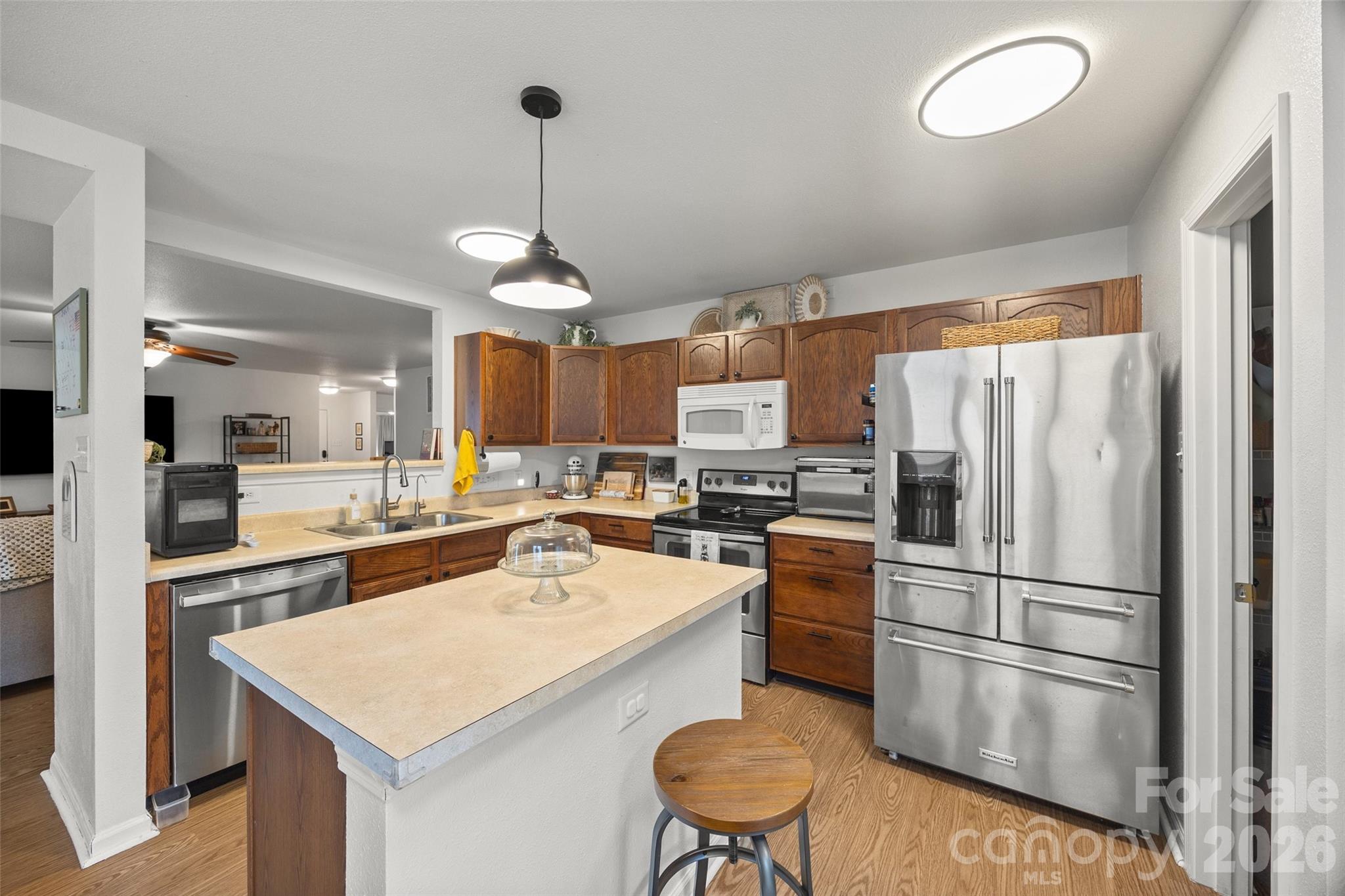 5022 Meanna Drive — Clover